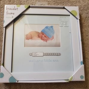 Tiny ideas bracelet frame. Free
